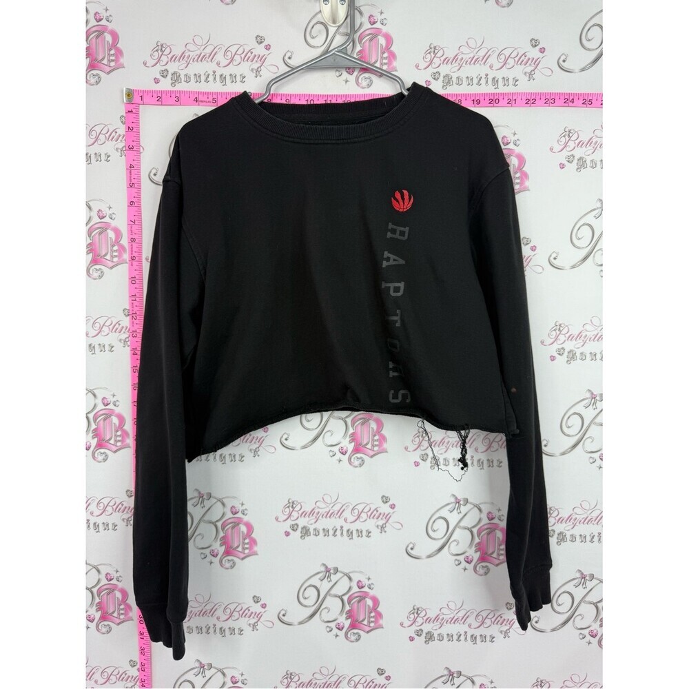 P/C sweater raptors cropped Black Sweatshirt black red distressed hem